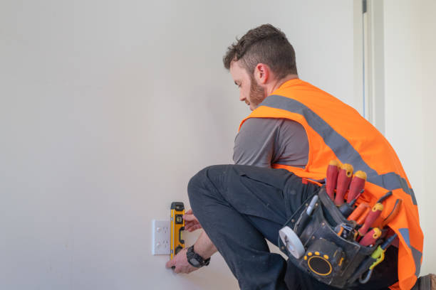Best Electrical Outlet Repair  in Walbridge, OH